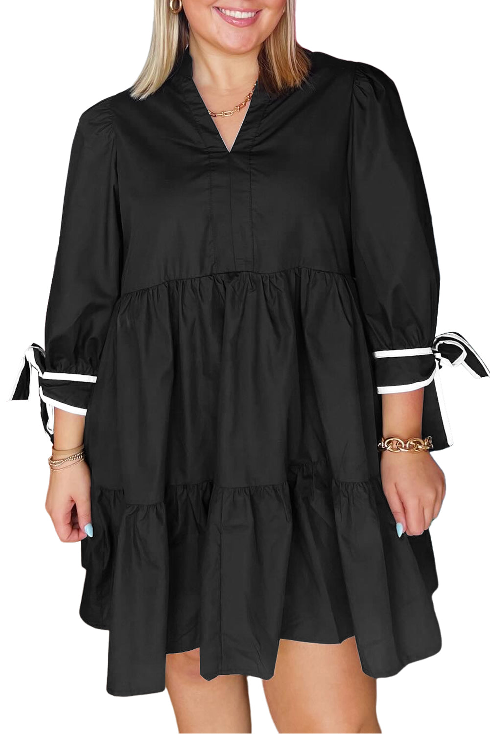 Black Contrast Trim Knot Cuffs Plus Size V Neck Mini Dress