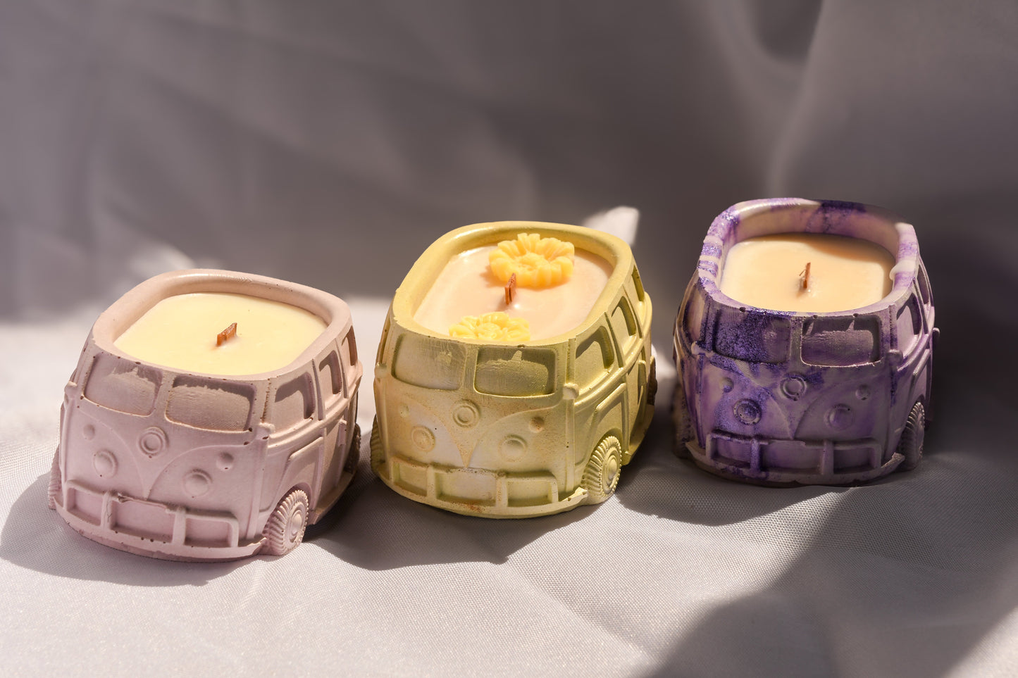 Retro Van Candle | Wood Wick